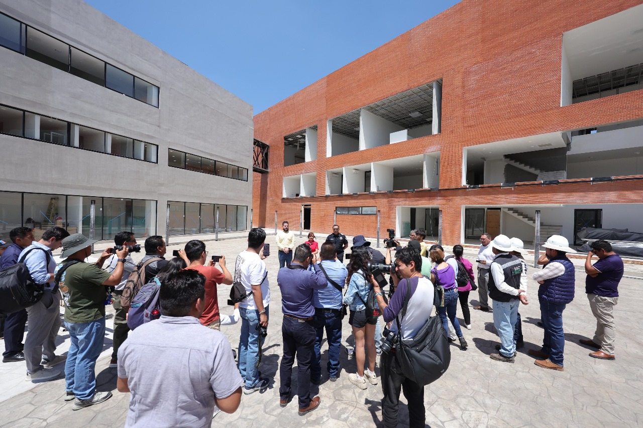 Supervisa gobernadora segunda etapa de construcción de la SSC y Escuela de Policía